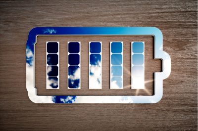 renewable-energy-storage-sign-on-dark-wooden-desk-picture-id624569000 – istock original